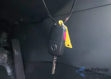 2021 Volkswagen Passat 2.0T Se из США, поврежденный, VIN 1VWSA7A38MC017931